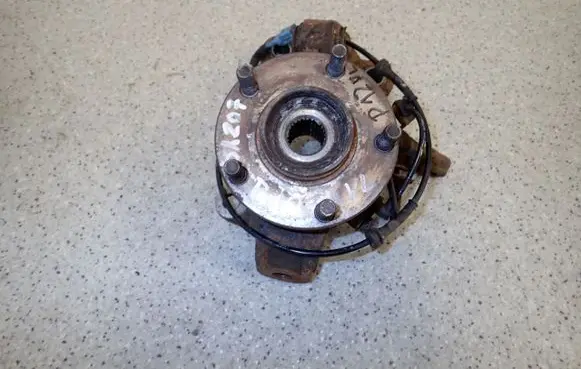 Nissan Primera Front wheel hub spindle knuckle