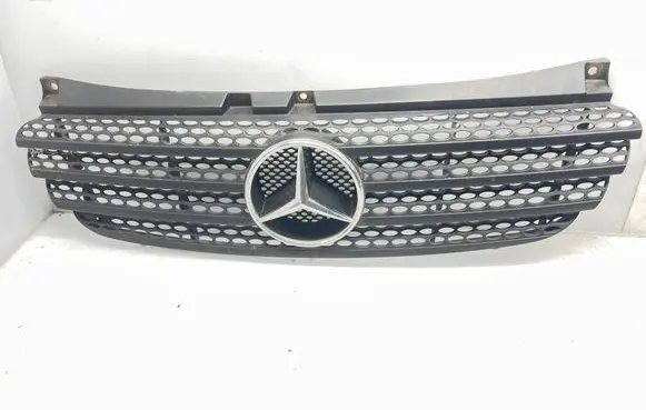 Mercedes-Benz Vito Viano W639 Front bumper upper radiator grill A6398800185