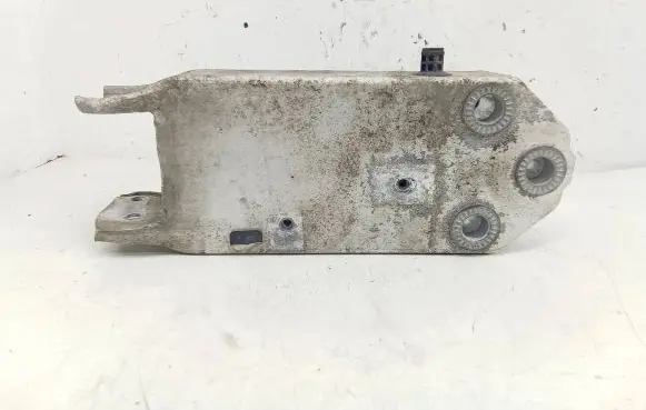 BMW 5 F10 F11 Front bumper shock/impact absorber 