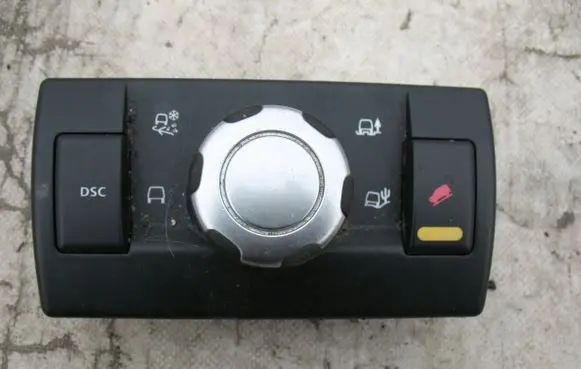 Land Rover Freelander 2 - LR2 Tailgate/trunk/boot open switch 6H5214B596DD