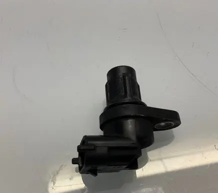 Mercedes-Benz CLS C219 Camshaft position sensor A0041539628 0041539628