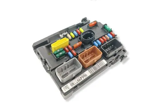 Peugeot 207 Fuse module 9664997780