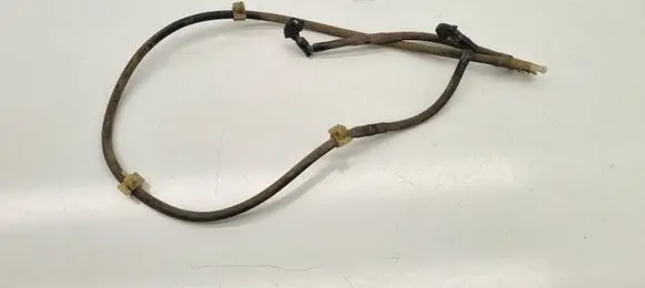 Windshield washer spray nozzle