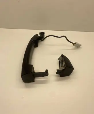 Chevrolet Malibu Front door exterior handle 13587840 13521819 04920227