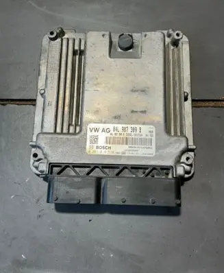 Skoda Octavia Mk3 (5E) Engine control unit/module 04L907309B 0281018510