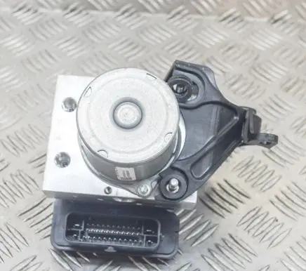 Tesla Model 3 ABS Pump 104474100D 110354100A