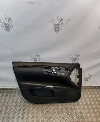 Mercedes-Benz S W221 Front door card panel trim