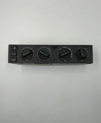 BMW 7 E38 Climate control unit 8367917