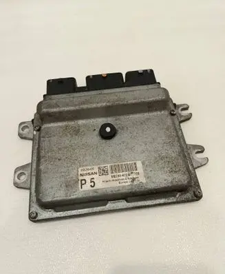 Nissan Qashqai Engine control unit/module MEC93470