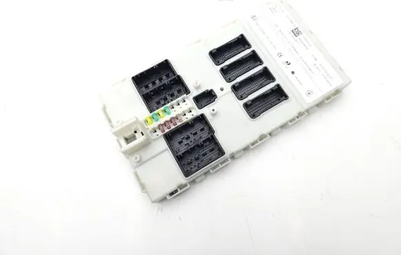 BMW 1 F20 F21 CAS control unit/module 8733500 M0R0CC0 10681811