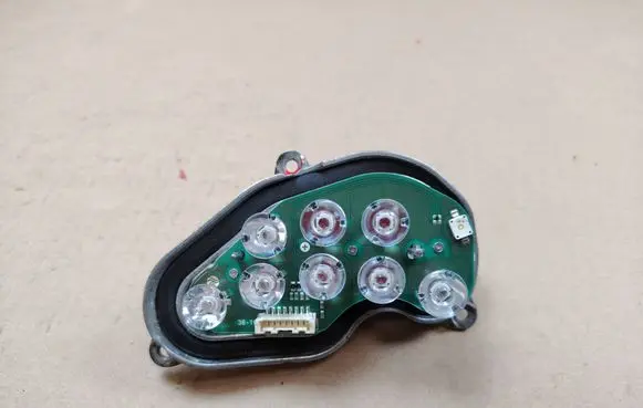 BMW 3 E92 E93 Headlight ballast module Xenon 1305715081