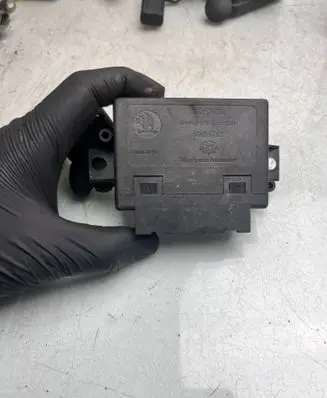 Skoda Superb B5 (3U) Parking PDC control unit/module 3U0919283