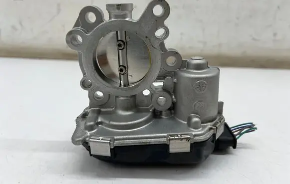 Opel Grandland X Throttle valve 9833200280