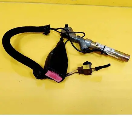 Renault Trafic II (X83) Front seatbelt buckle 