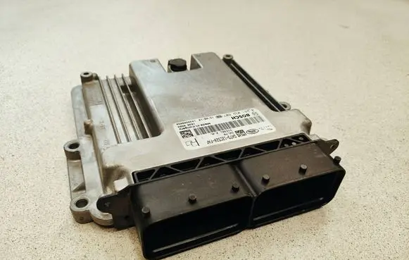 Land Rover Discovery Sport Engine control unit/module GX7312C520FAF 10395890