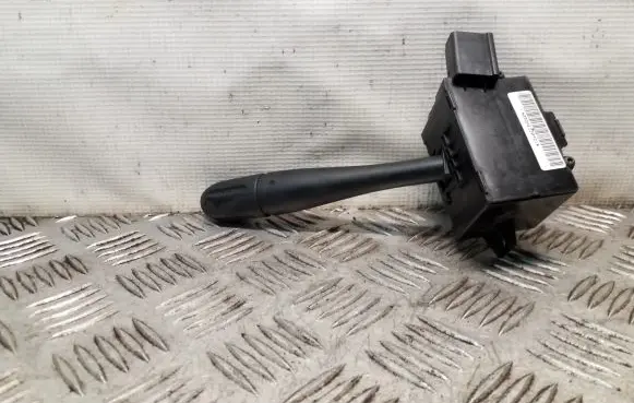Chrysler Voyager Indicator stalk 04685711AB