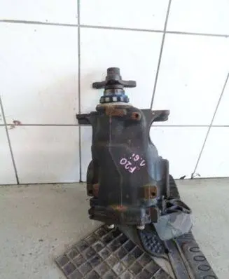 BMW 1 F20 F21 Rear differential 7616971