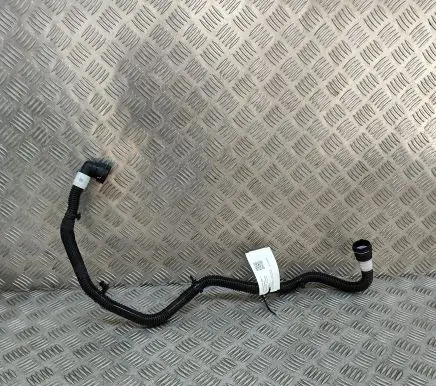 Tesla Model Y Engine coolant pipe/hose 107758500E