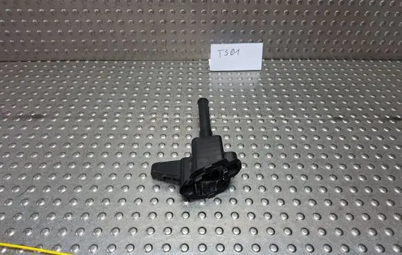 Toyota Corolla E210 E21 Headlight washer spray nozzle S25165240 8520802210