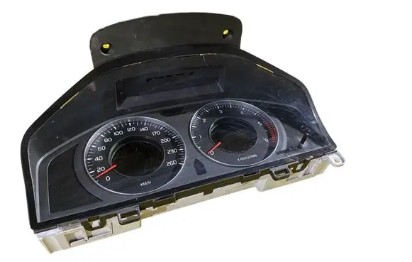 Speedometer (instrument cluster)
