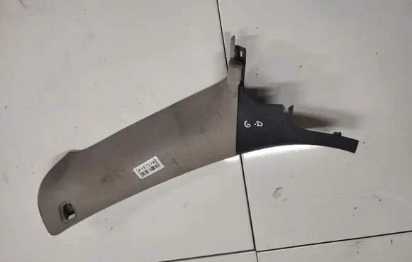Subaru Legacy (D) pillar trim (bottom) 