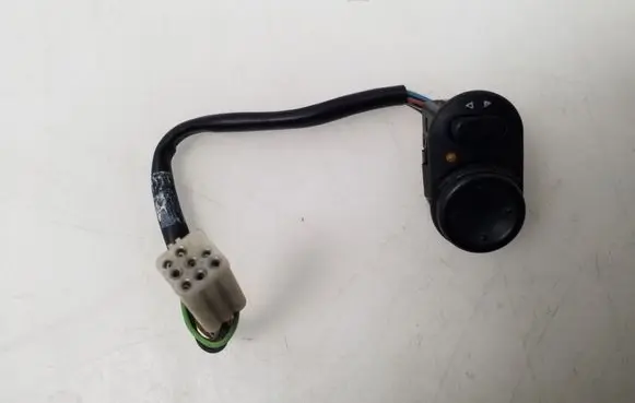 Opel Omega B1 Light switch 90492256L