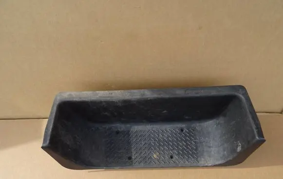 Iveco Daily 6th gen Front sill trim cover 354000000 7700353260 500320114