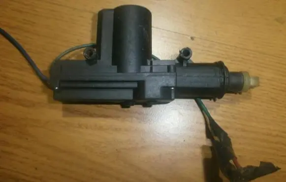 Mazda 626 Central locking motor 