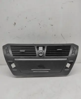 Citroen C4 I Picasso Dash center air vent grill 36532 303846 303845