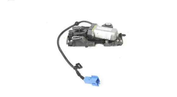 Mercedes-Benz E W238 Seat belt adjustment motor A2058600182