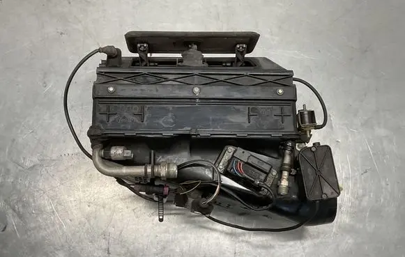 Audi A6 S6 C4 4A Interior heater climate box assembly 443271133A 6858 6859