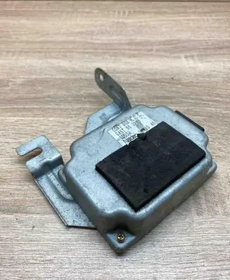 Mazda 323 Airbag control unit/module GA5T6632B