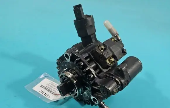 Volvo S40 Fuel injection high pressure pump 9658193980 IMPRK1574247