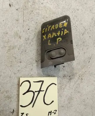 Citroen Xantia Other interior light 9613057377