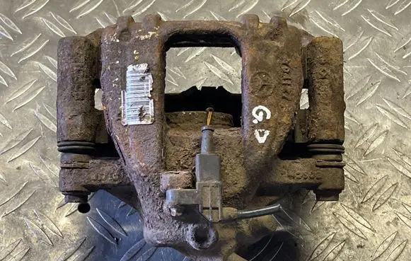 Mercedes-Benz Sprinter W906 Rear brake caliper
