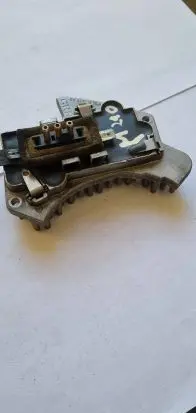 Mercedes-Benz E W210 Heater blower motor/fan resistor 2108206210 9140010211 02888170797