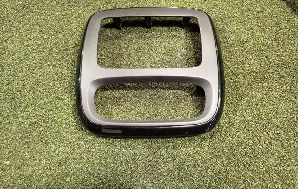 Opel Vivaro Radio/GPS head unit trim 93454460 682604006R 98457666
