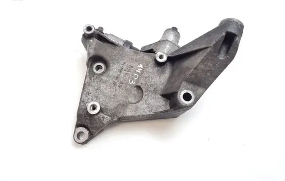 Opel Zafira A Generator/alternator bracket 24459840M