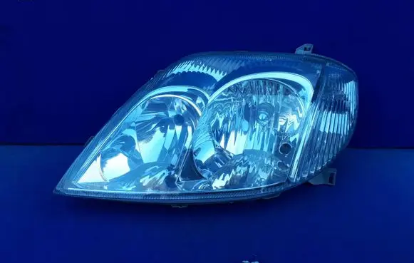 Toyota Corolla E120 E130 Headlight/headlamp FARBA0255