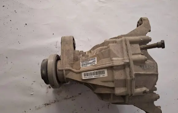Dodge Durango Rear differential P68378938AA