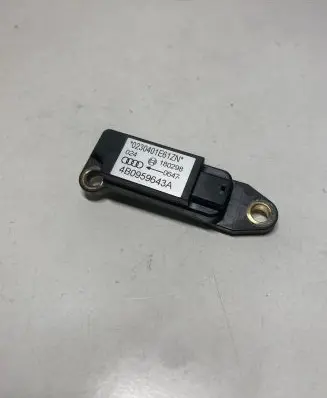 Audi A6 S6 C5 4B Airbag deployment crash/impact sensor 4B0959643A 0230401E61ZN