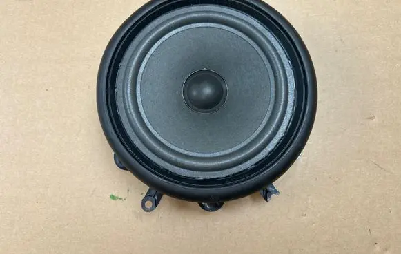Audi A4 S4 B6 8E 8H Rear door speaker 8E0035411