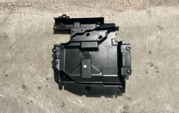 Mercedes-Benz GL X166 Other trunk/boot trim element 15446487