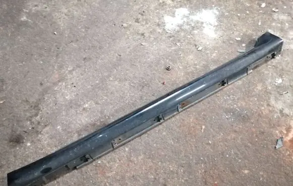 Lexus IS 220D-250-350 Sill 