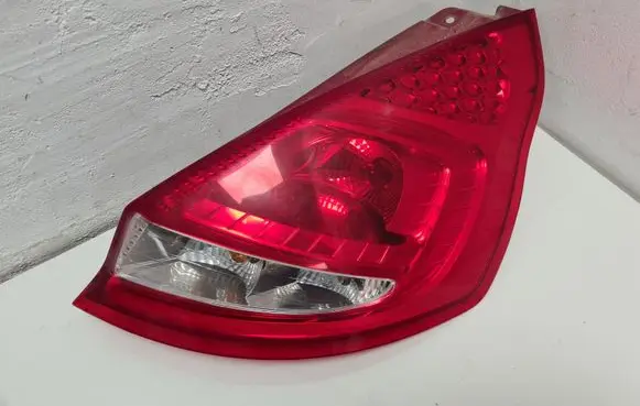 Ford Fiesta Rear/tail lights 8A6113404AC