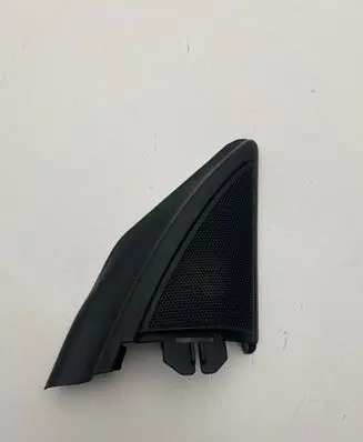 Audi A4 S4 B7 8E 8H Front door high frequency speaker 8H0857506
