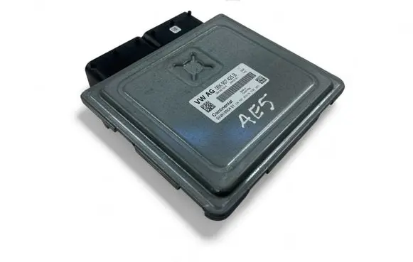 Audi A3 S3 8V Engine control unit/module ECU 06K907425B