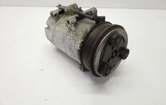 Ford Kuga I Air conditioning (A/C) compressor (pump) 3M5H19D629DF