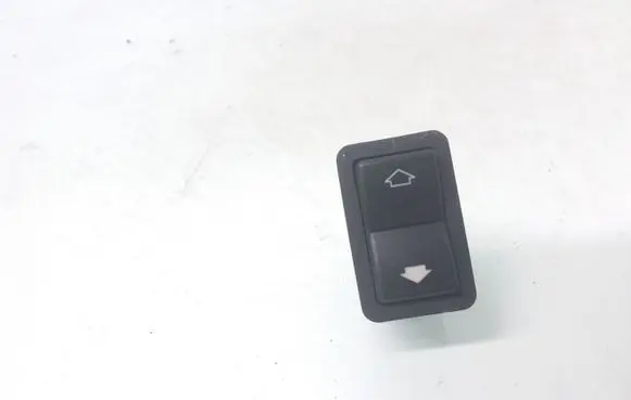 BMW 7 E38 Electric window control switch 8368932