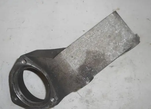 Opel Vectra B Engine mounting bracket 24404972